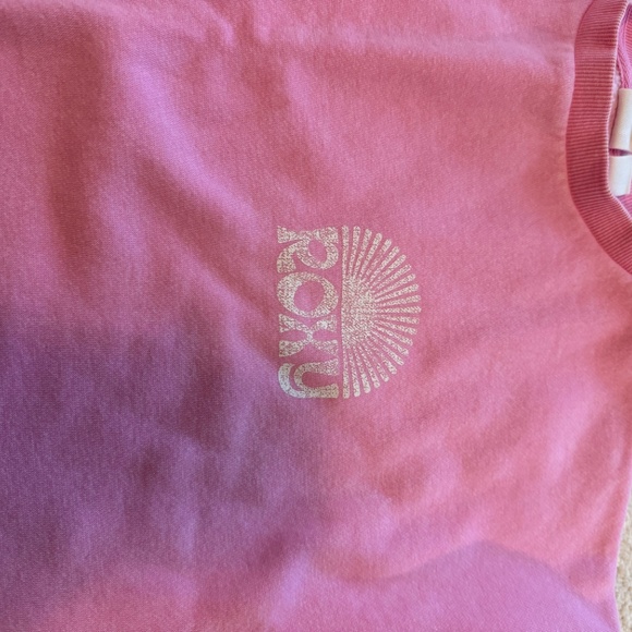 Pink Roxy Crop Top - Picture 2 of 3